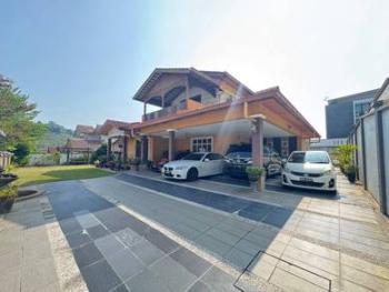 Banglo di Perdana Heights Jalan Pulau Angsa, Shah Alam, foto 1