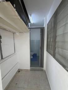 Flat at Level 1 Taman Ungku Tun Aminah, Skudai, photo 5