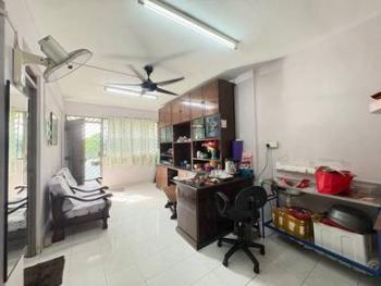 Flat at Jalan Bertam 16, Tebrau, photo 2