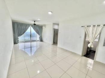 Aliff Avenue, Tampoi的公寓，照片1