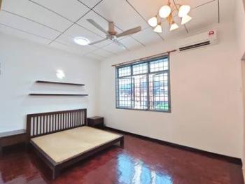 Bilik tidur – Rumah di Jalan Harmonium 22/x, Tebrau, foto 3
