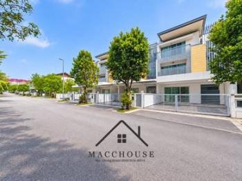 House at Nadayu 92, Kajang, photo 1