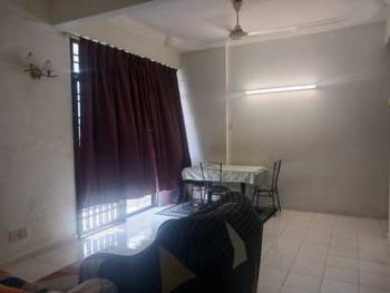 Condominium at Persiaran Sungai Emas, Batu Ferringhi, photo 1