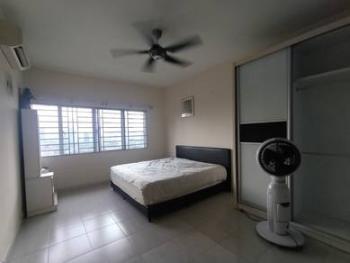 Kondominium di Jalan Pipit, Puchong, foto 10