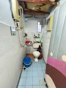 Lima Kedai, Skudai的平层住宅，照片5