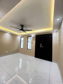 House at PERMAS JAYA, Permas Jaya, photo 4