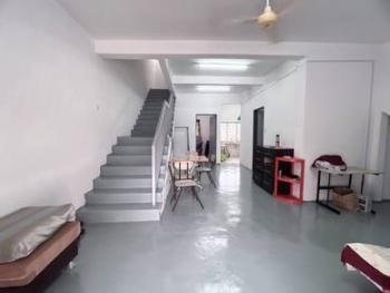 Rumah Bandar di Bukit Cheng, Cheng, foto 4