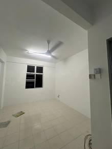 Living & dining – Condominium at Cenderasari Perdana, Johor Bahru, photo 1