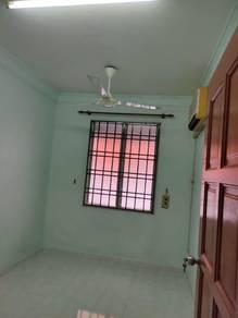 Apartment at Sri Putra, Kulai, photo 2