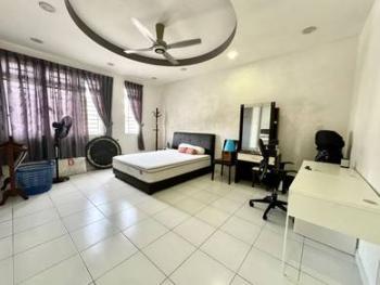 House at Taman Nusa Bayu, Gelang Patah, photo 5