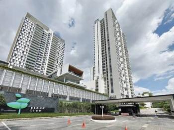 外观 – CloudTree Residence, Cheras的共管公寓，照片1