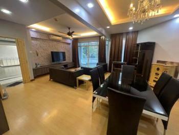 Living & dining – Condominium at 1A Stonor, Bukit Bintang, photo 4