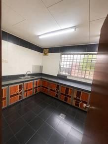 Kitchen – House at Jalan Gamelan, Bandar Bukit Raja, photo 10