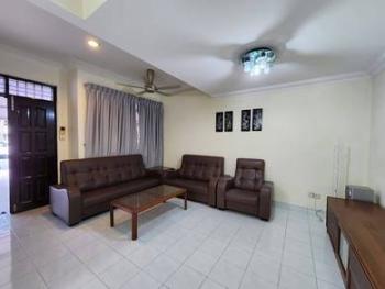 House at Jalan Gunung, Masai, photo 1