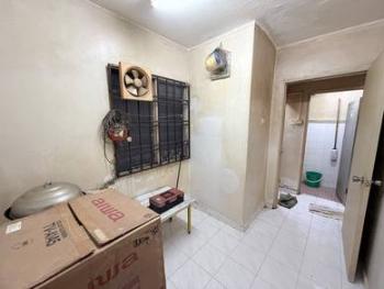 Pangsapuri di Tasek 64, Pasir Gudang, foto 3