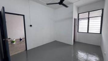 Rumah di Taman Rinting, Masai, foto 3