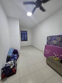 Rumah di Meridin East, Pasir Gudang, foto 8