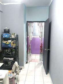 Apartment at Taman Serdang Perdana, Seri Kembangan, photo 3