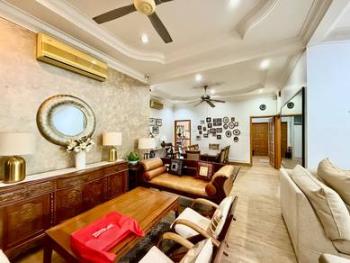 Bungalow at SEKSYEN 11, Petaling Jaya, photo 1