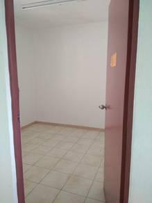 Flat at Taman Daya, Tebrau, photo 5