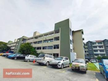 Flat at Taman Pauh Indah, Permatang Pauh, photo 1