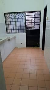 Kitchen – House at Taman Puncak Jalil, Puncak Jalil, photo 4