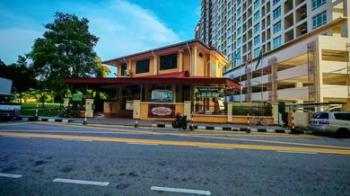 Apartment at Desa Indah Block 86, Relau, photo 4