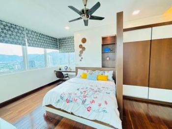 Kondominium di Kelawai Road, Pulau Tikus, foto 6
