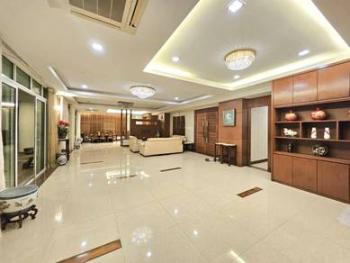 Kondominium di Kelawai Road, Pulau Tikus, foto 2