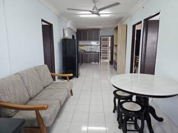Apartment at HALAMAN KENANGA, Gelugor, photo 1