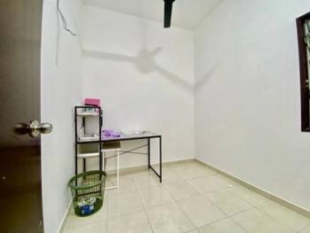 House at Taman Semarak Warisan, Sepang, photo 10