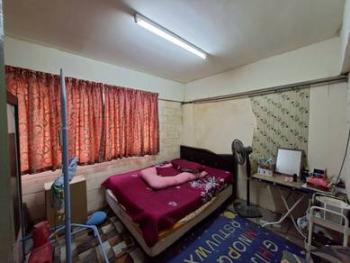 Taman Bunga Negara Seksyen 27, Shah Alam的平层住宅，照片6