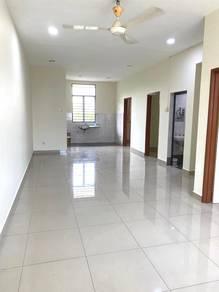 Townhouse at Taman Bukit Serdang, Seri Kembangan, photo 3