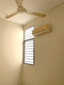 Townhouse at Taman Bukit Serdang, Seri Kembangan, photo 8