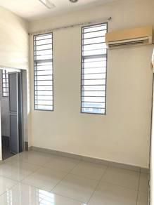 Townhouse at Taman Bukit Serdang, Seri Kembangan, photo 6