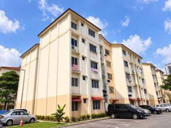 SERI SETANGGI, Johor Bahru的公寓，照片1