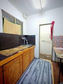 Apartment at Seri Indah, Seri Kembangan, photo 4