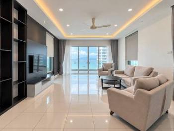 Living & dining – Condominium at One Tanjong, Tanjung Bungah, photo 1