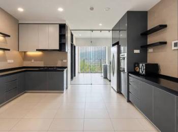Kitchen – Condominium at One Tanjong, Tanjung Bungah, photo 6