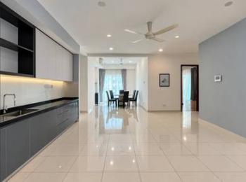 Kitchen – Condominium at One Tanjong, Tanjung Bungah, photo 5