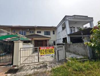 House at Taman Keruing, Rasa, photo 1