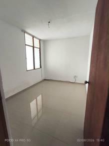 Flat at Taman Desa Rakyat, Pasir Gudang, photo 4