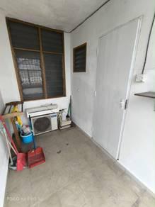 Flat at Taman Desa Rakyat, Pasir Gudang, photo 6