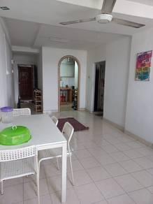 Flat at Gugusan Semarak 3, Kota Damansara, photo 1