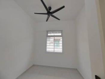 Rumah di Jalan Bayan 4, Kulai, foto 4