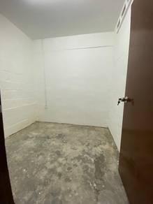 Flat at Temenggong, Kulai, photo 8