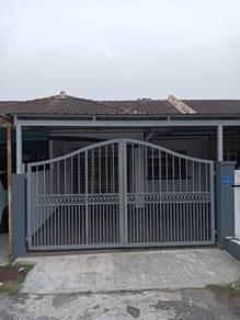 House at Bandar Baru Mahkota Banting (Jalan Suria), Banting, photo 1