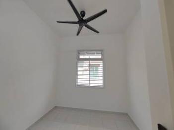 House at Jalan Bayan 4, Kulai, photo 6
