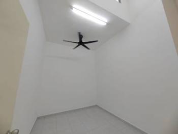 House at Jalan Bayan 4, Kulai, photo 5