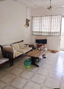 Flat at Taman Ungku Tun Aminah, Skudai, photo 2